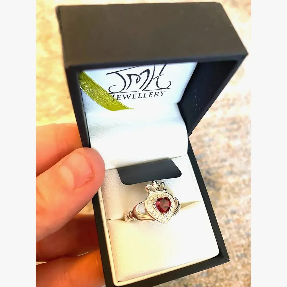 JMH Jewlery a11 celebrate